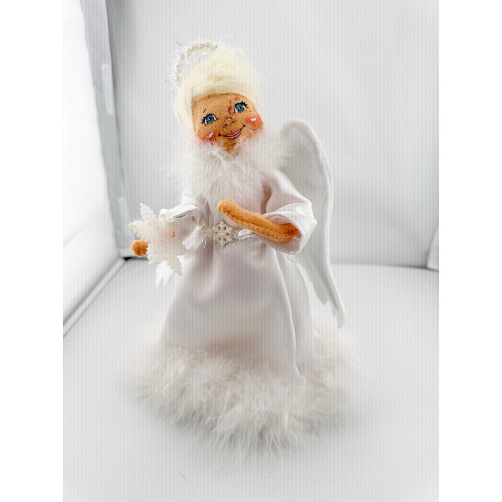Annalee Snowflake Angel 2016 9" Tall.